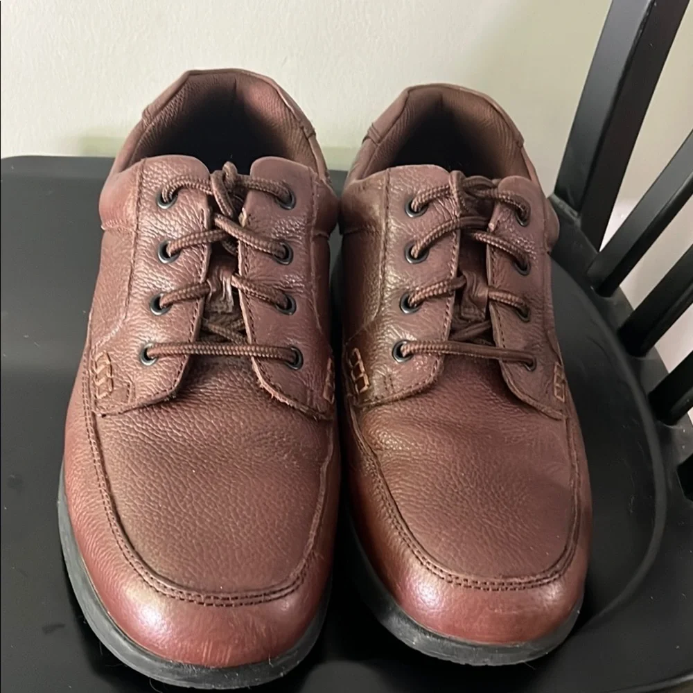 Nunn Bush Brown Leather Lightweight memory foam Oxfords 12M